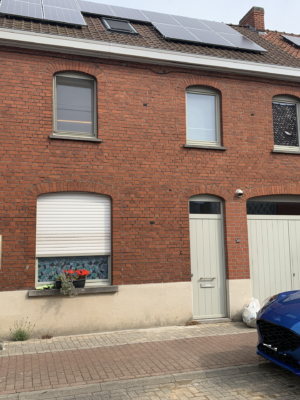 IMG_4264_gevelisolatie_gevelbepleistering_plint-arduin_Gavere