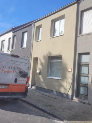 Gevelrenovatie-Eeklo-crepi-gevelpleister-gevelisolatie_1