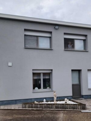 Gevelrenovatie-Oostakker_gevelisolatie_crepi_kleur-KIESEL-13_3-2 Gevelrenovatie-Oostakker_gevelisolatie_crepi_kleur-KIESEL-13_3-2