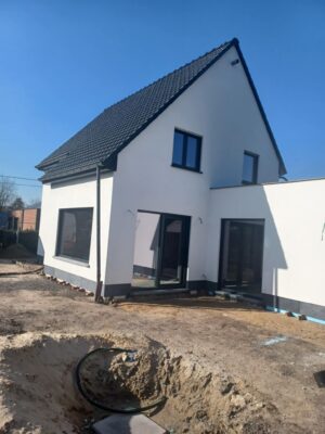 Gevelrenovatie_isolatie_crepi_kleur-RAL-9016_5 Gevelrenovatie_isolatie_crepi_kleur-RAL-9016_5